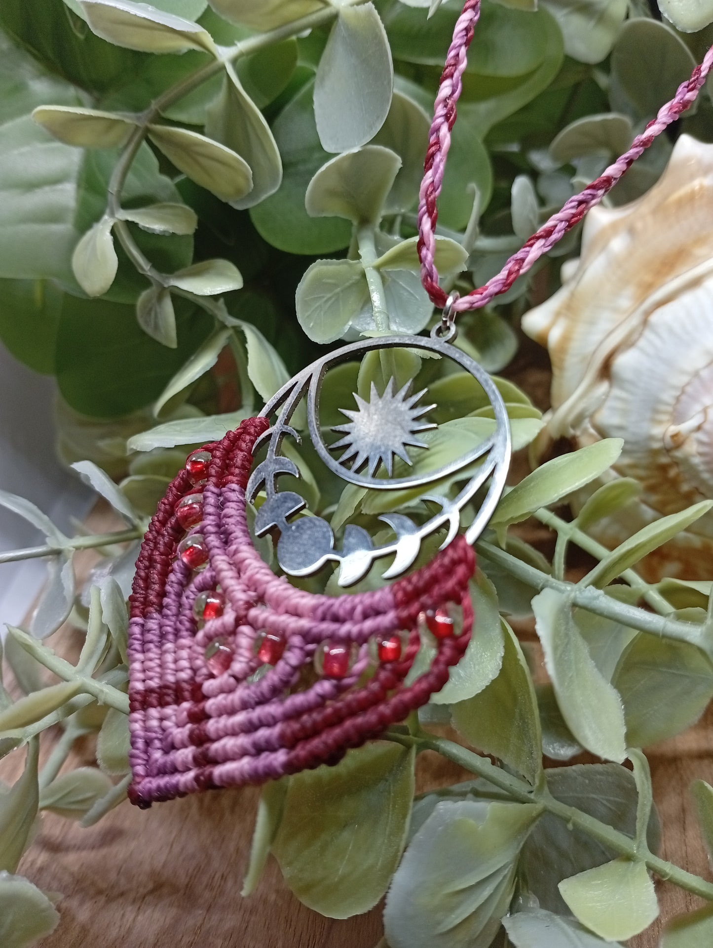 Lune et Soleil, collier en macramé