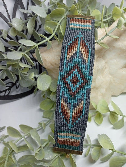 Bracelet en macramé Pixel