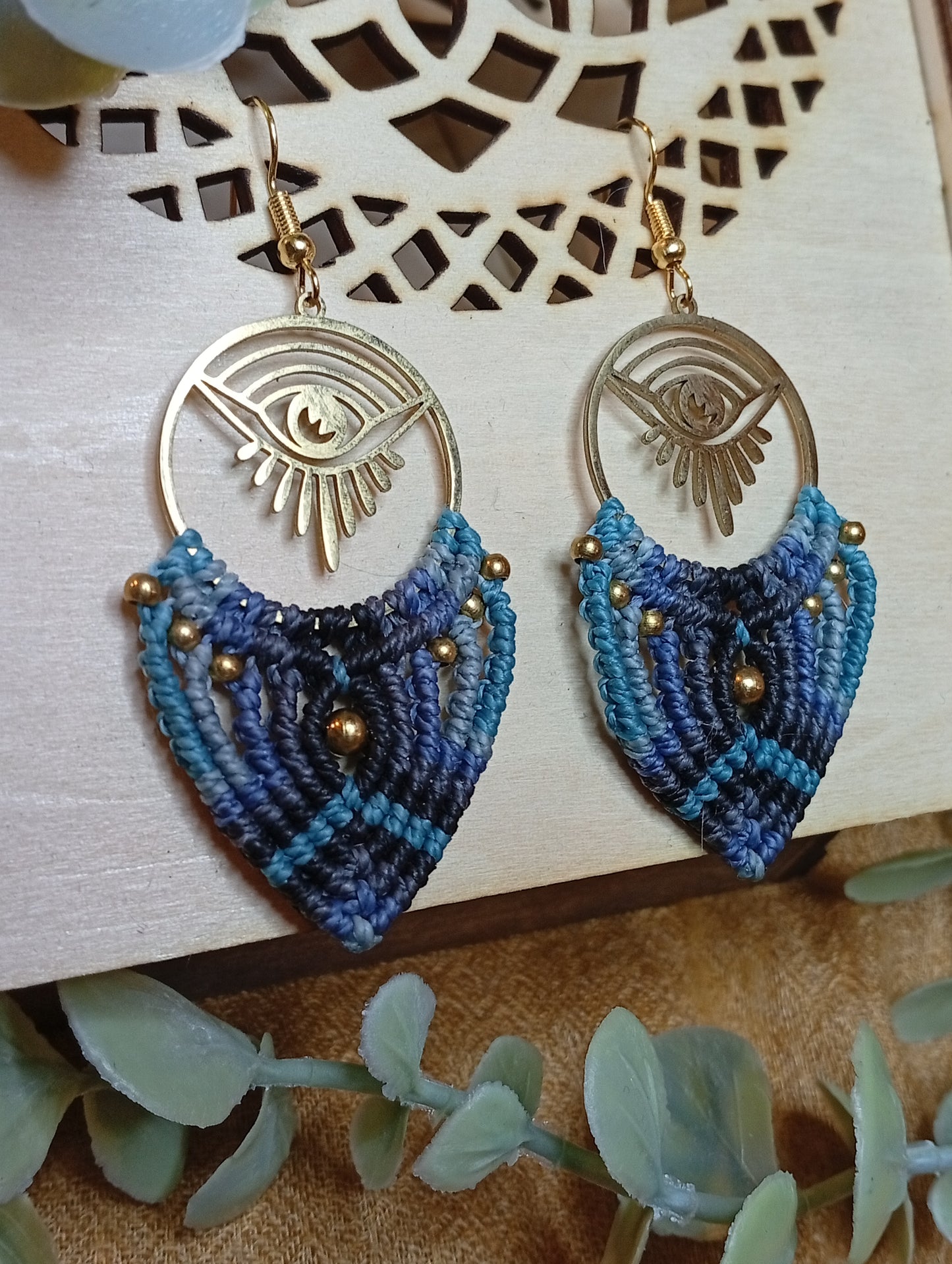 Boucles d'oreilles en macramé Œil Mystique