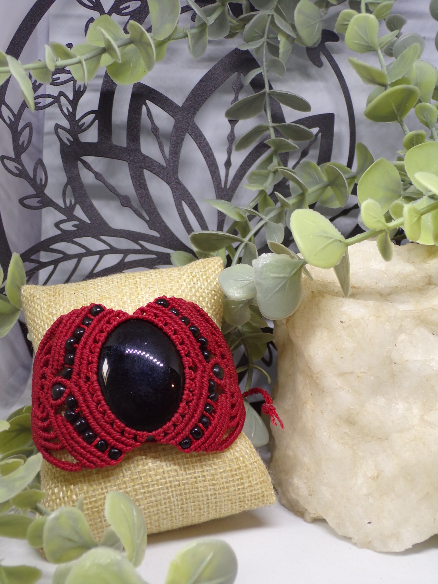 Bracelet en macramé, fils de fées