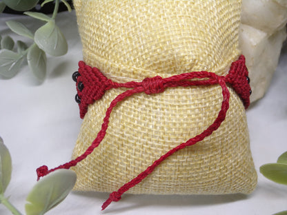 Bracelet en macramé, fils de fées