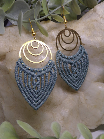Boucles d'oreilles en macramé, cercles d'or