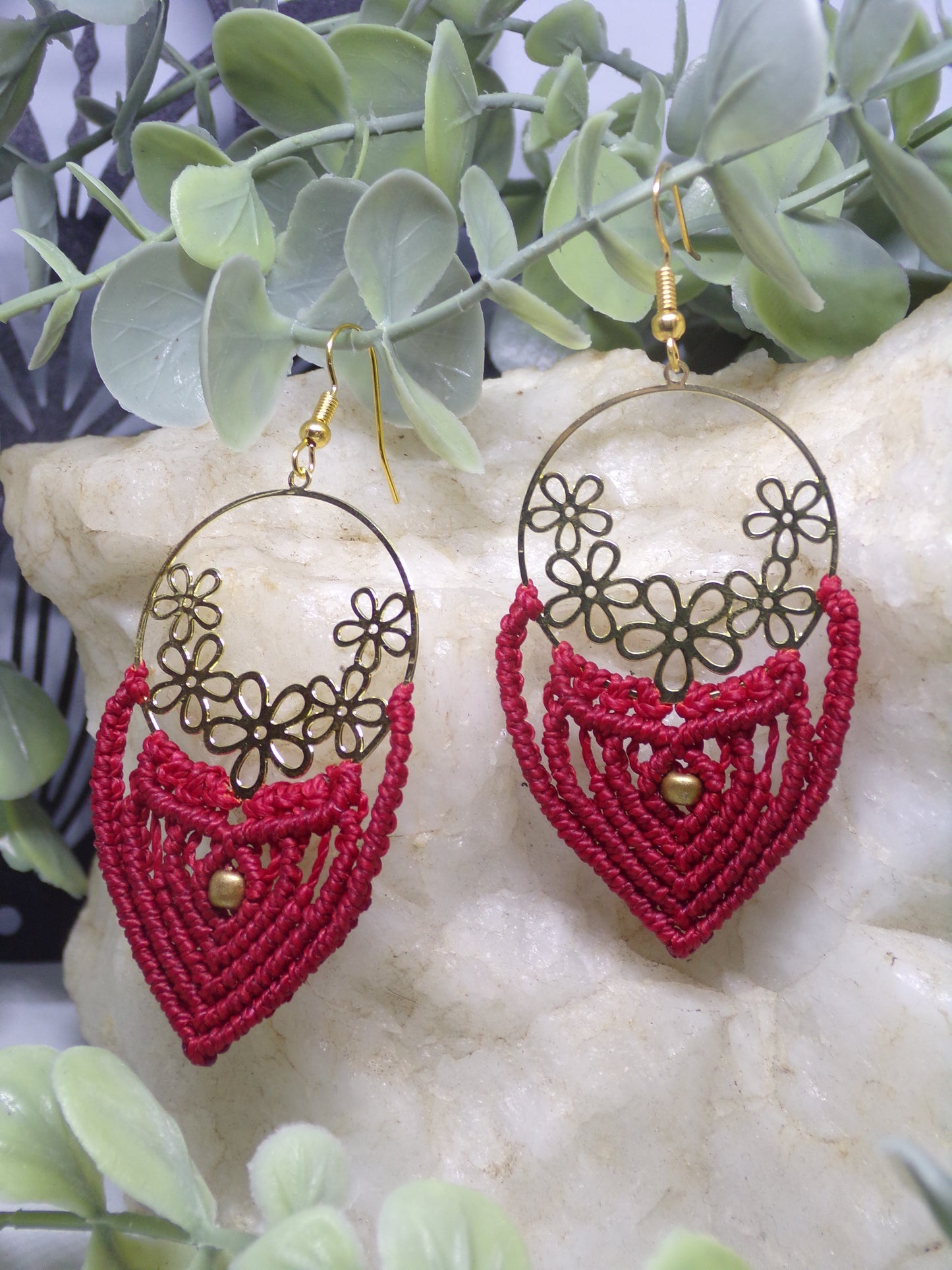 Boucles d'oreilles en macramé, Fleurs Tissées