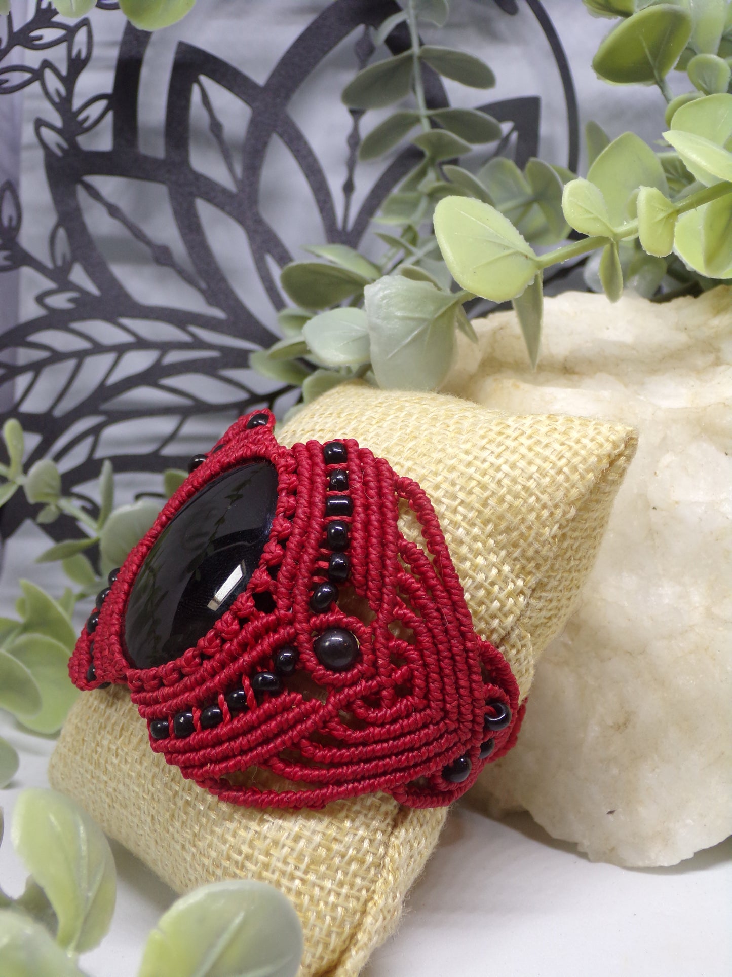 Bracelet en macramé, fils de fées