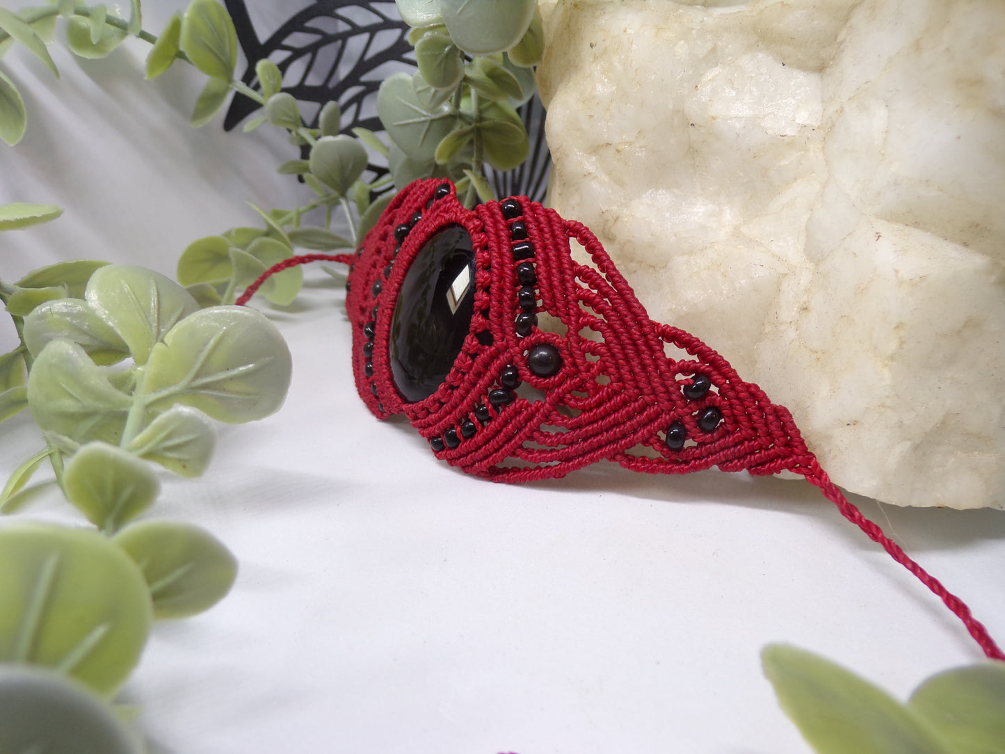 Bracelet en macramé, fils de fées