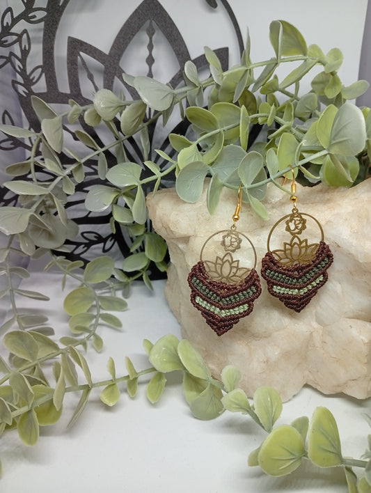 Boucles d'oreilles en macramé,  Lotus Enchantés